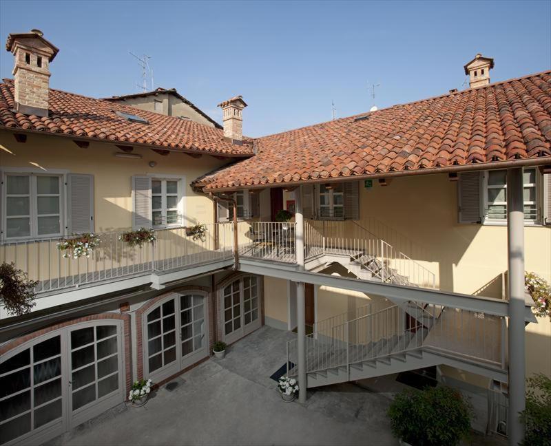 Albergo Badellino Bra Kültér fotó