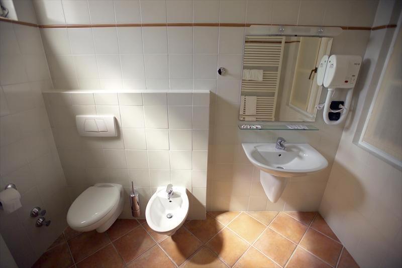 Albergo Badellino Bra Kültér fotó