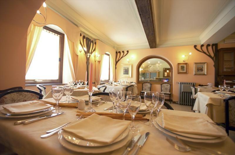 Albergo Badellino Bra Kültér fotó