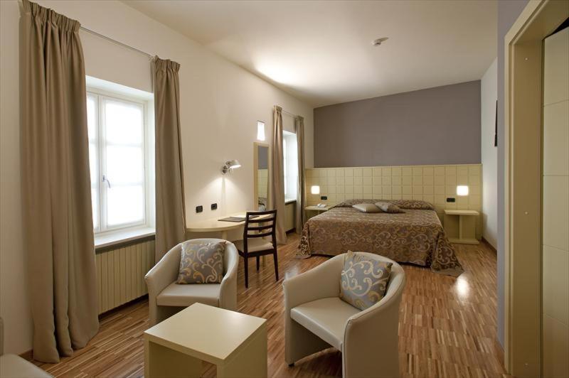 Albergo Badellino Bra Kültér fotó