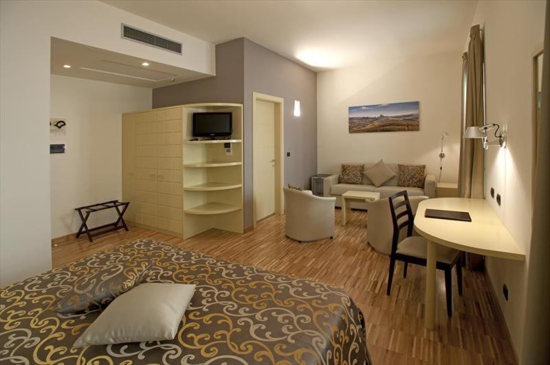 Albergo Badellino Bra Kültér fotó